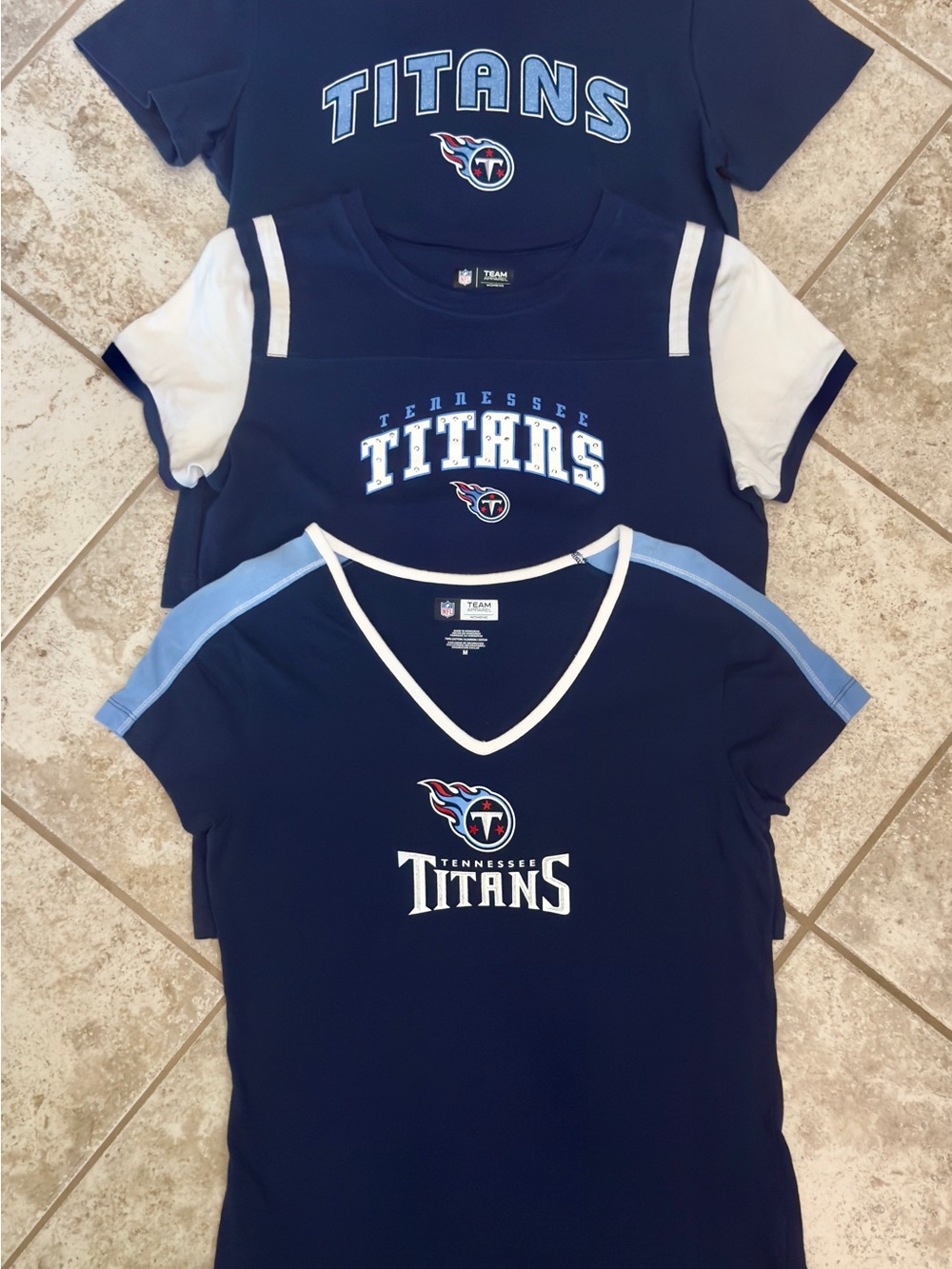 Bundle - NFL Team Apparel Tennessee Titans Women’s T-Shirts X3